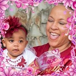 Meet your Posher, Iantha